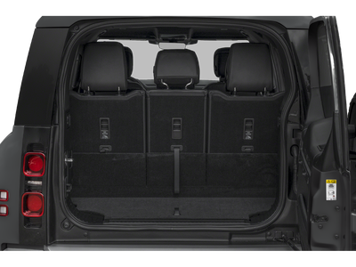 2024 Land Rover Defender 130 X-Dynamic SE