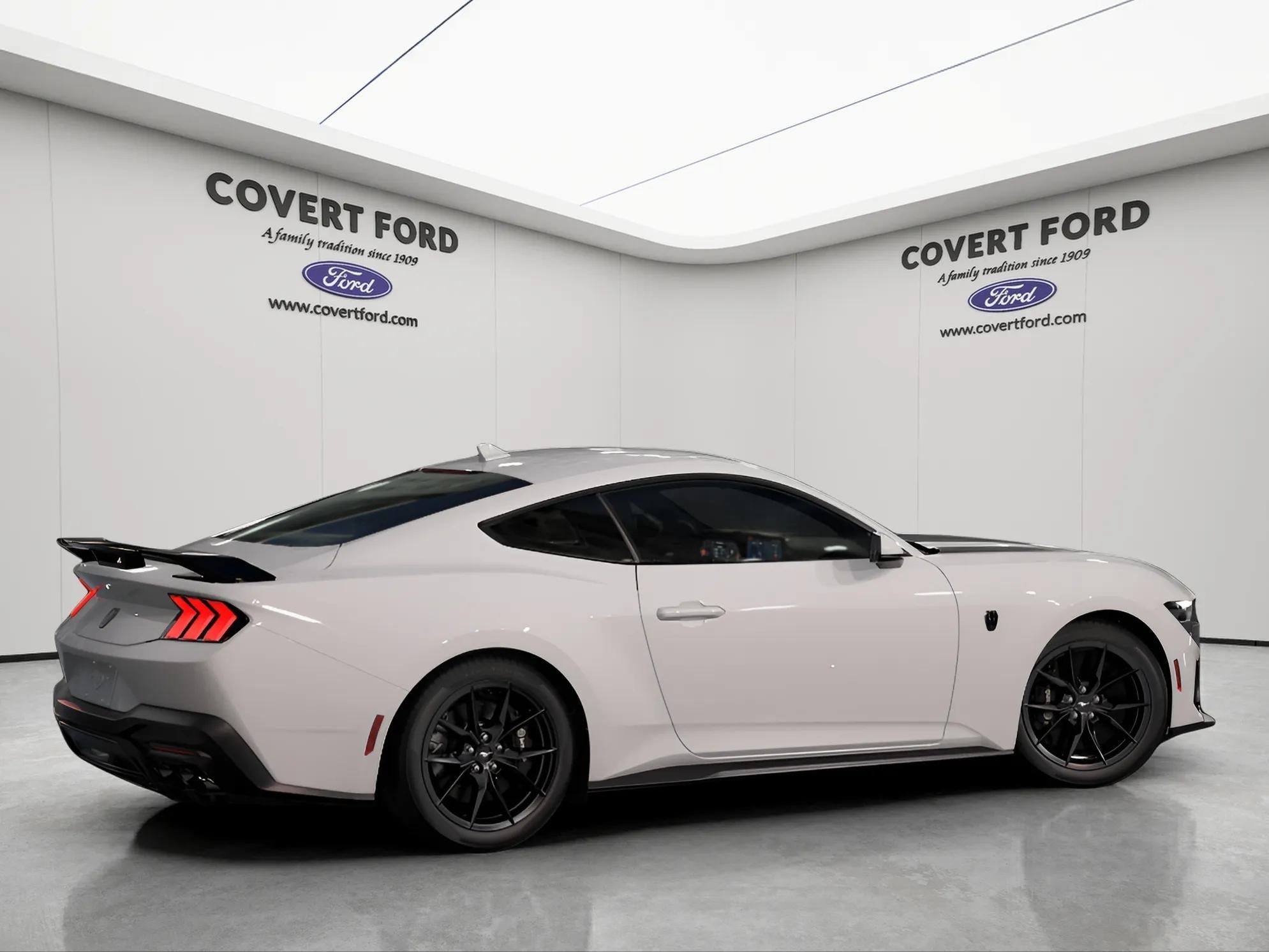 2026 Ford Mustang Dark Horse® Premium