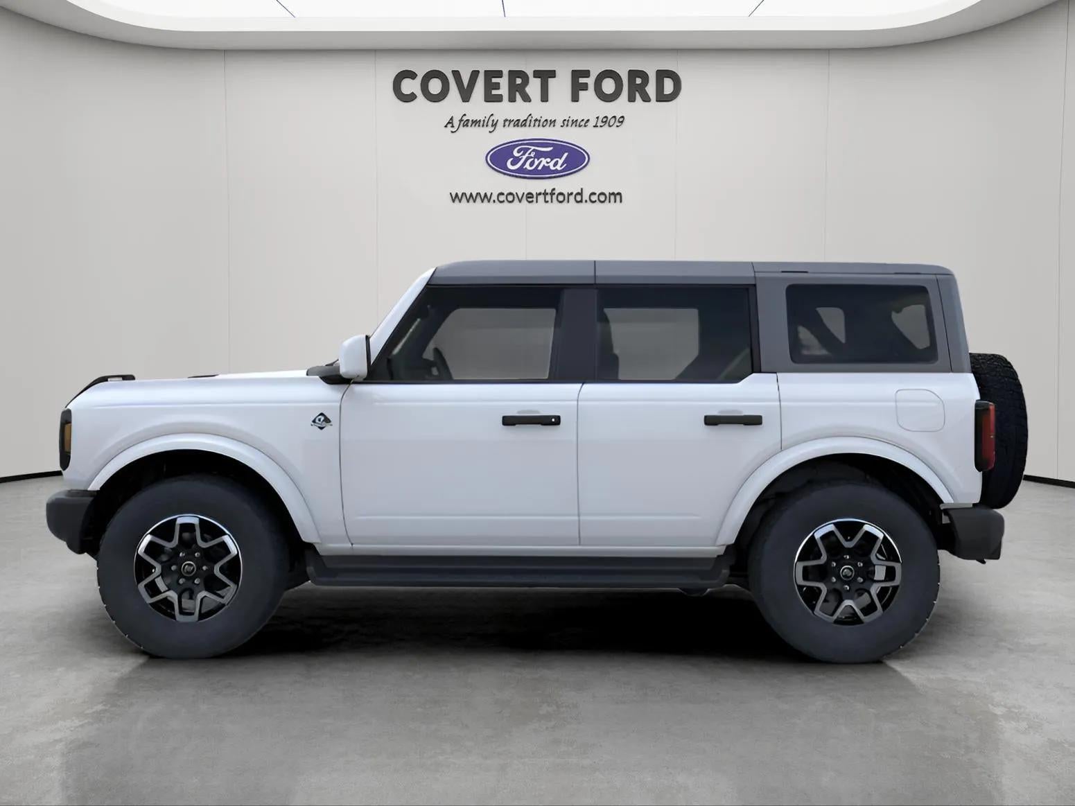 2026 Ford Bronco Outer Banks®