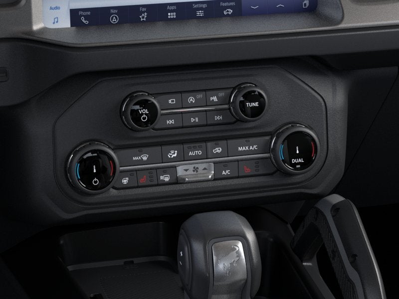 2026 Ford Bronco Outer Banks, photo 16