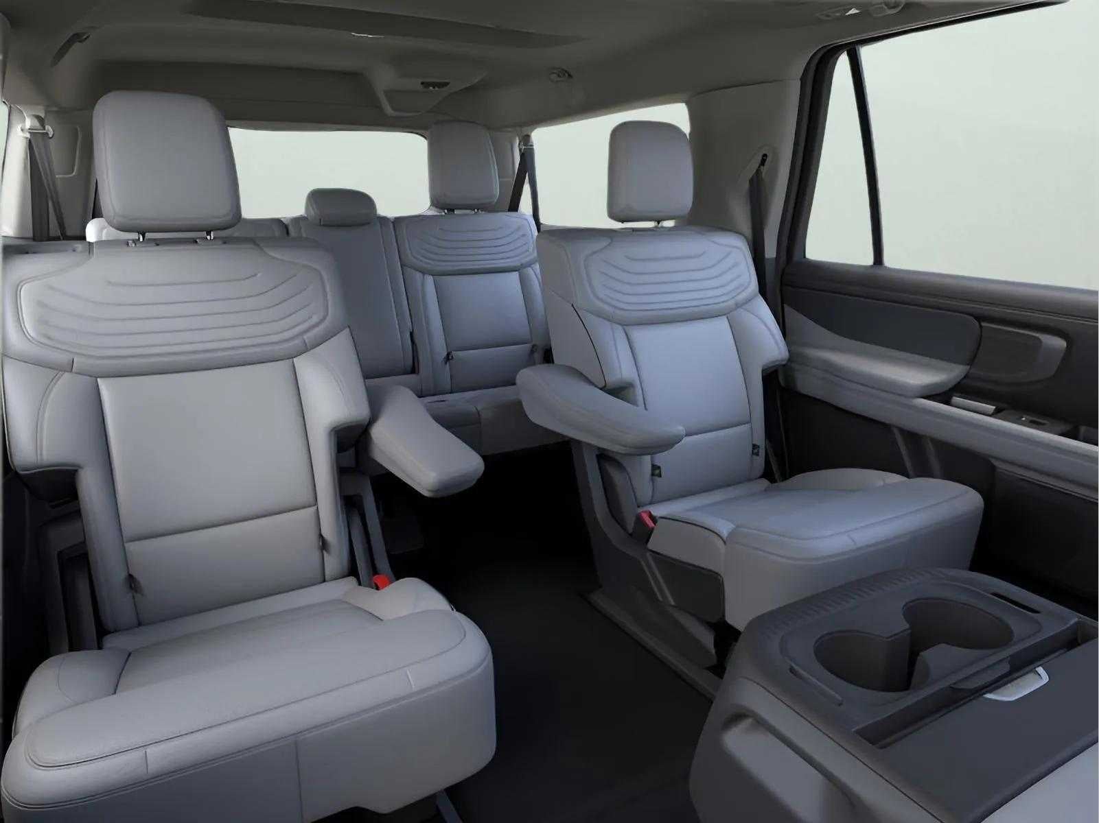 2026 Ford Expedition MAX Platinum®