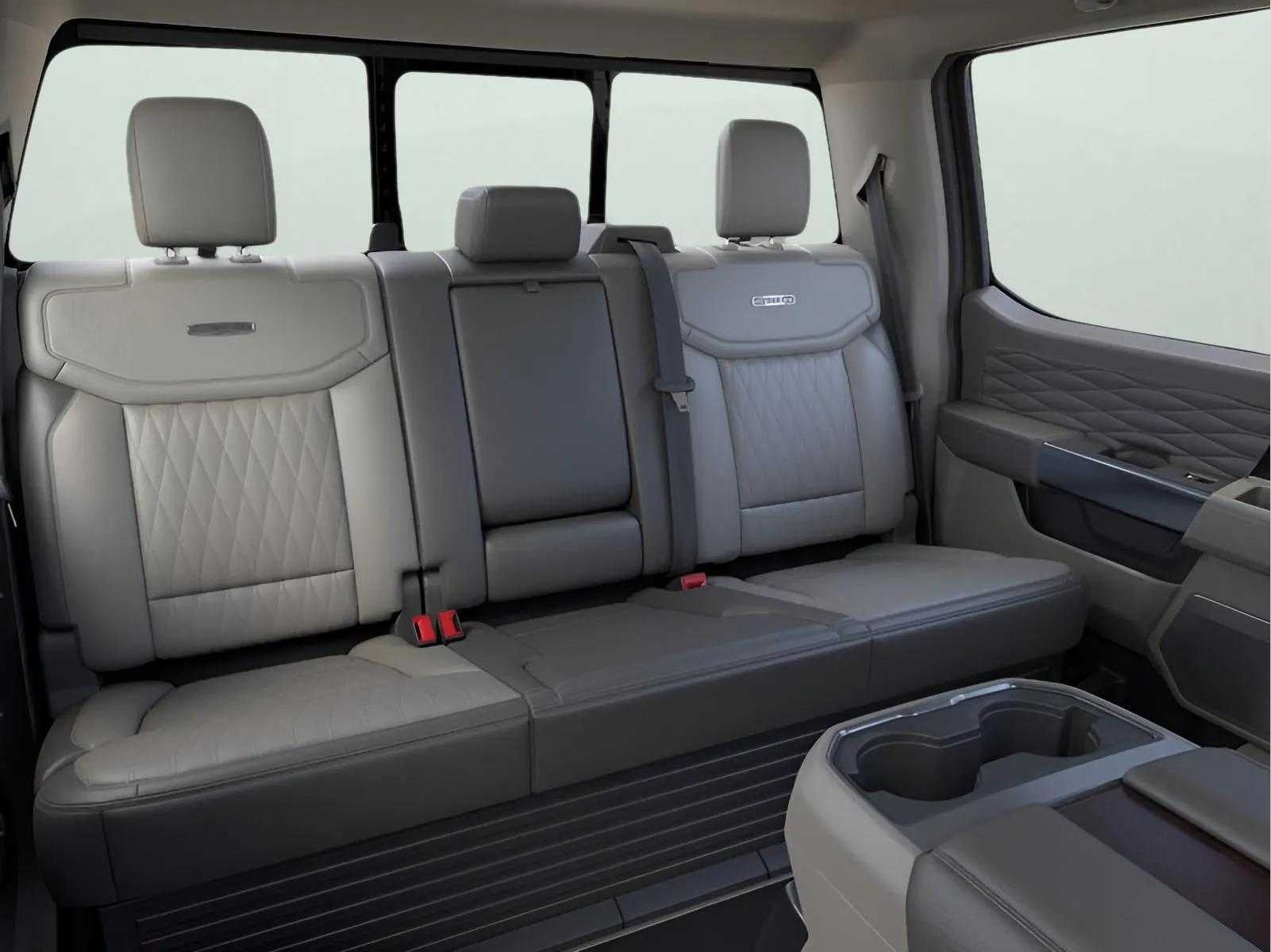 2026 Ford Super Duty F-250® Platinum®