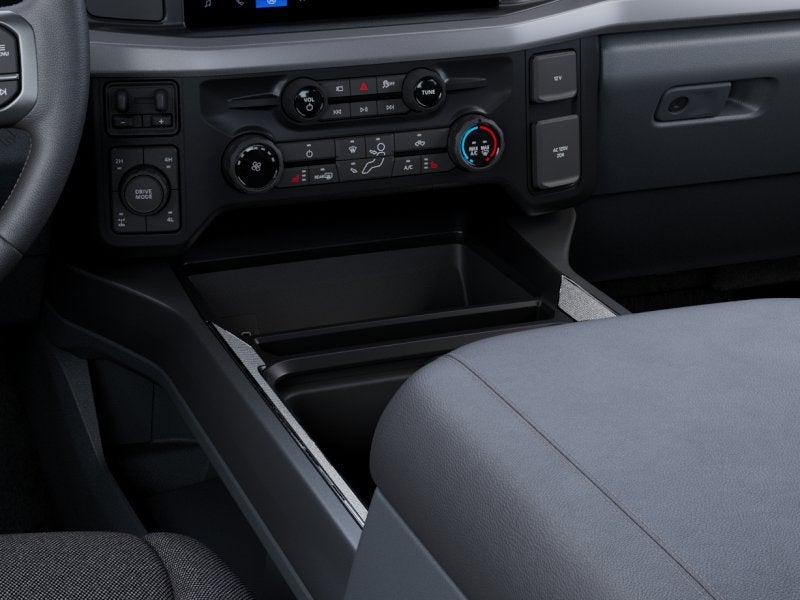 2027 Ford Super Duty F-250  XLT, photo 15