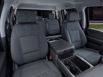 2027 Ford Super Duty F-250® XLT
