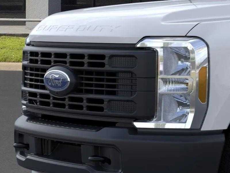 2025 Ford Super Duty F-350® XL