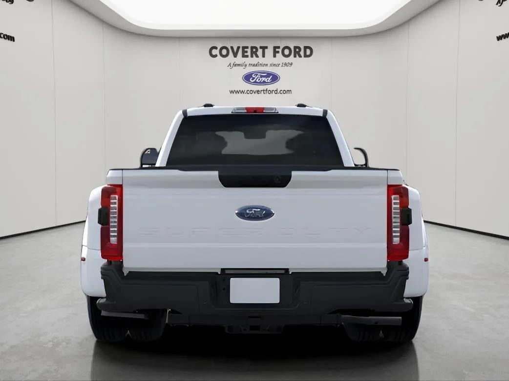 2025 Ford Super Duty F-350® XL