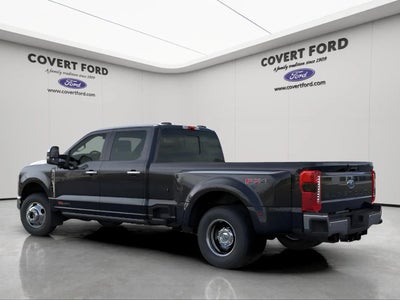 2026 Ford Super Duty F-350® Lariat®