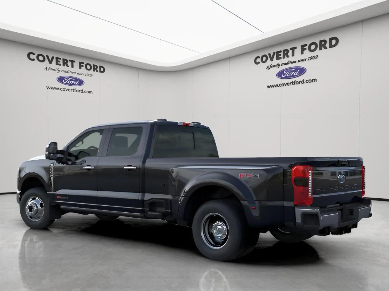 2026 Ford Super Duty F-350® Lariat®