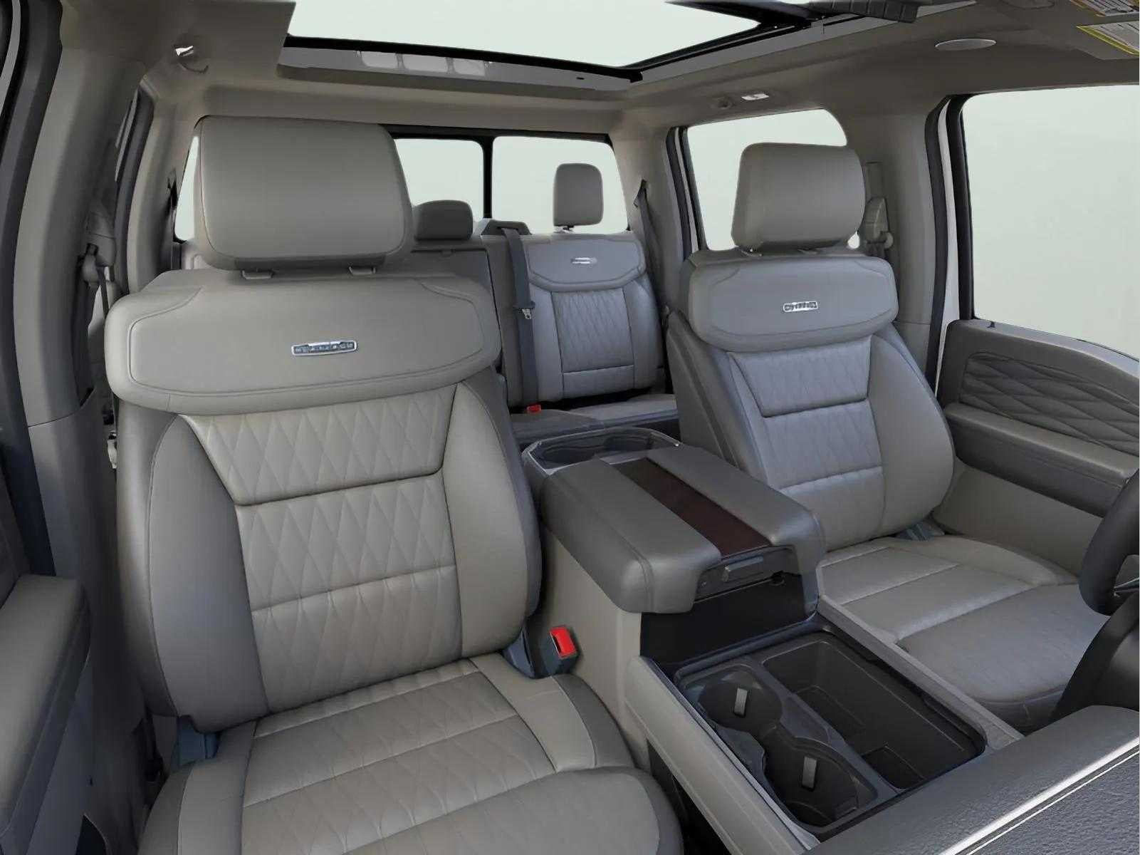 2026 Ford Super Duty F-350® Platinum®