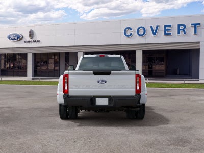 2027 Ford Super Duty F-450® XL