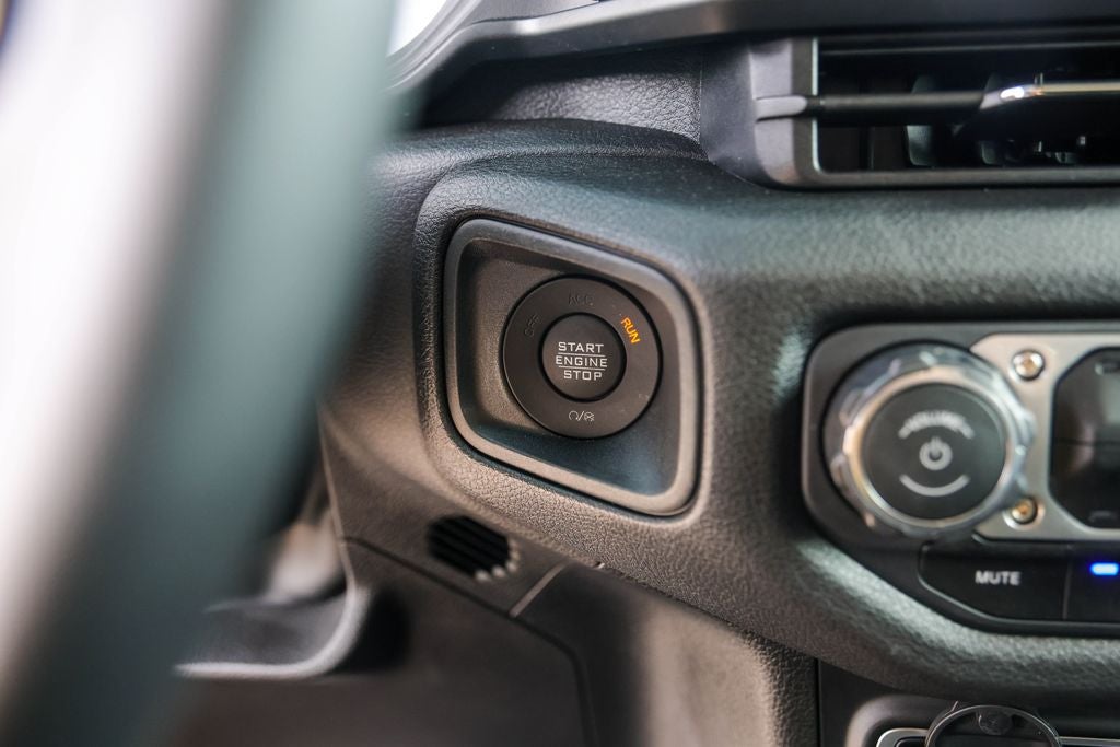 2025 Jeep Wrangler Willys 4xe