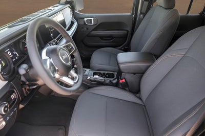 2025 Jeep Wrangler Sahara 4xe