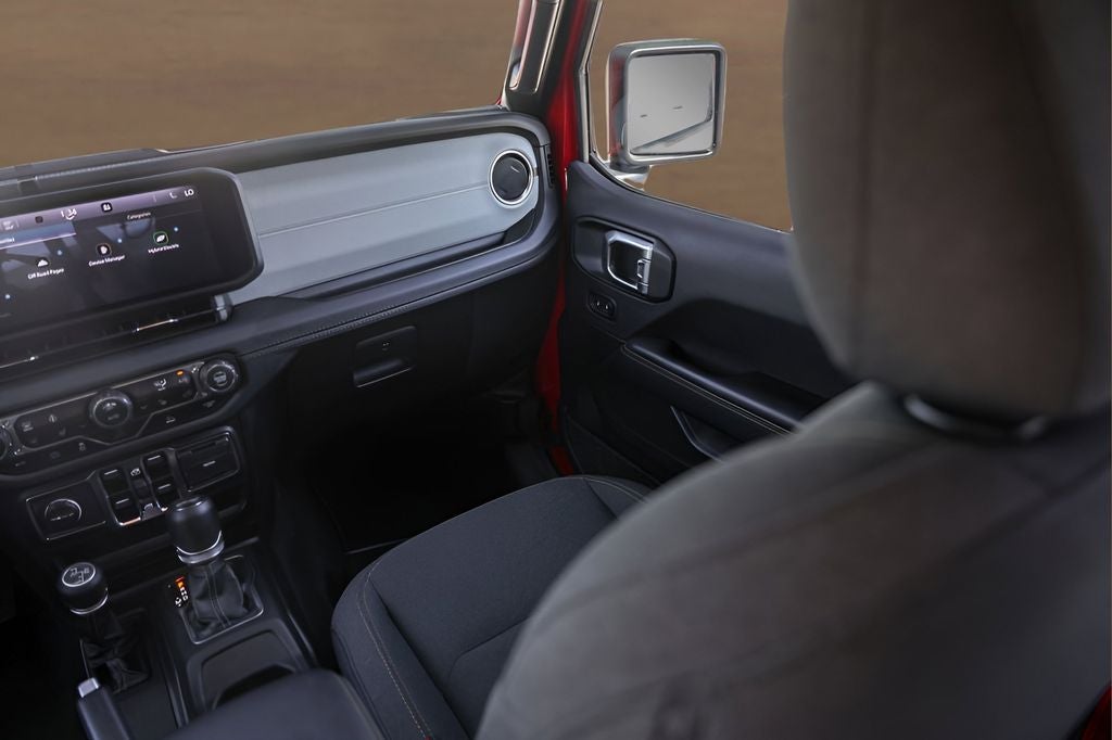 2025 Jeep Wrangler Sahara 4xe