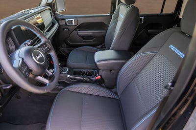 2025 Jeep Wrangler Rubicon 4xe