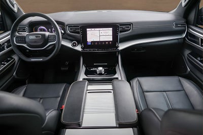 2023 Jeep Wagoneer Series II