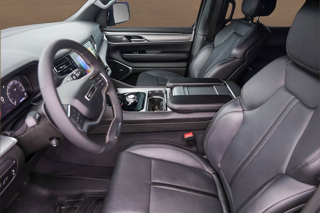 2023 Jeep Wagoneer Series II