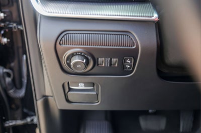 2023 Jeep Grand Wagoneer Series II