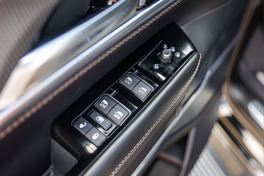 2023 Jeep Grand Wagoneer Series II