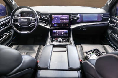 2023 Jeep Grand Wagoneer Series II