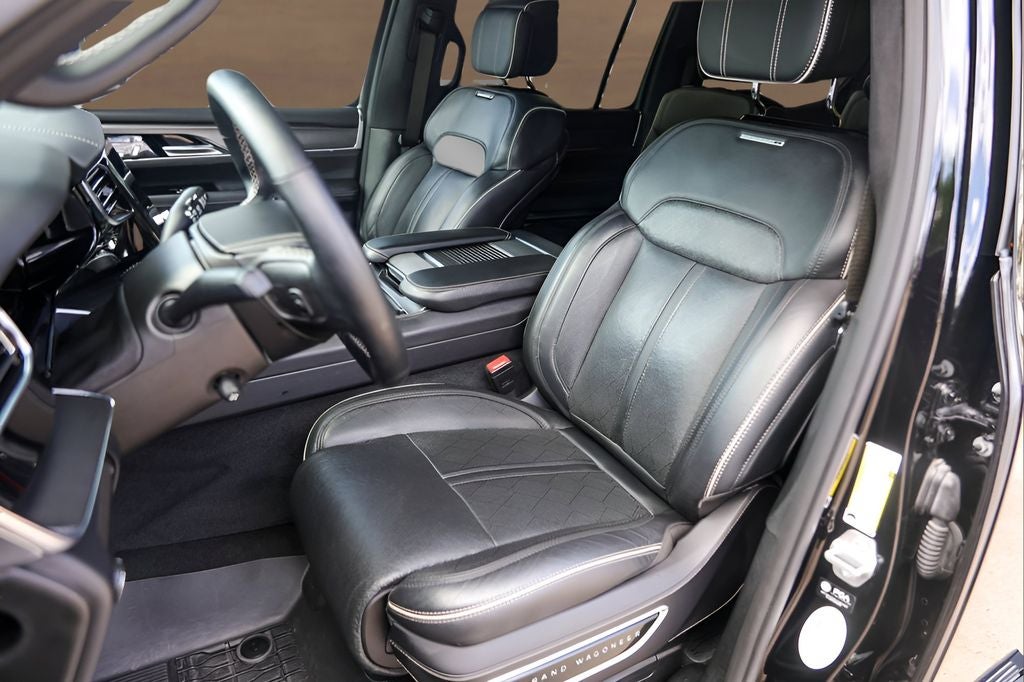 2023 Jeep Grand Wagoneer Series II