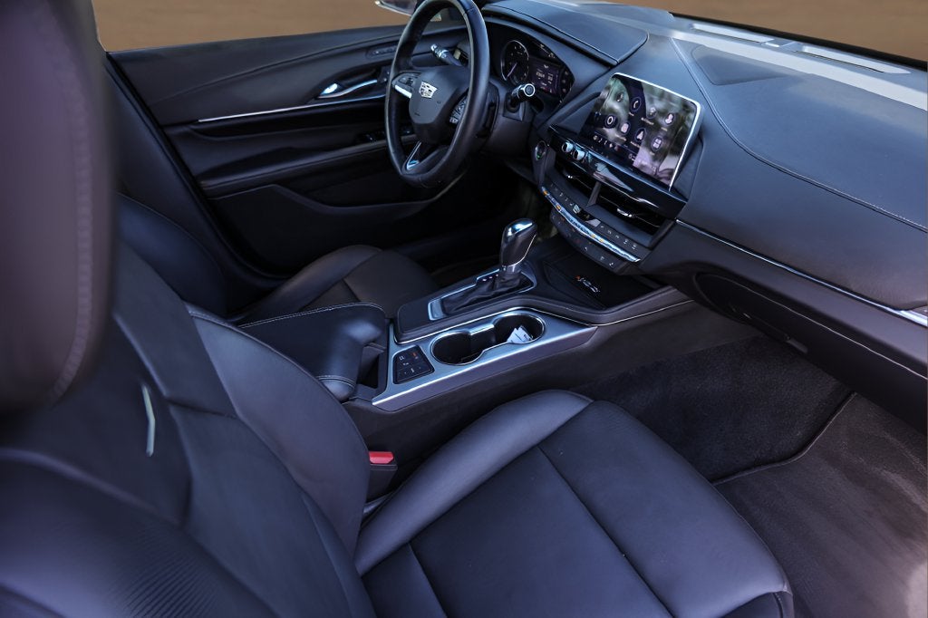 2024 Cadillac CT4 Premium Luxury