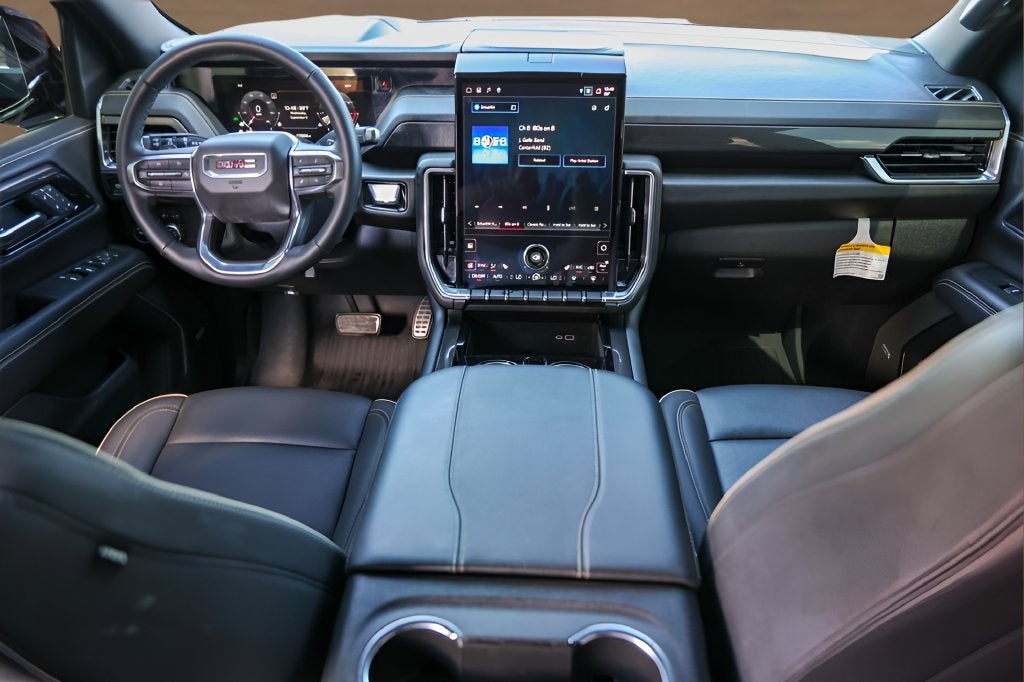 2025 GMC Yukon Elevation