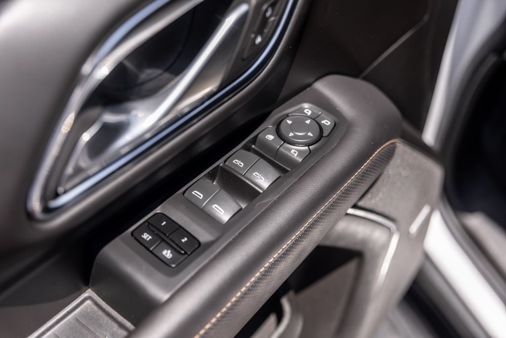 2024 GMC Yukon AT4