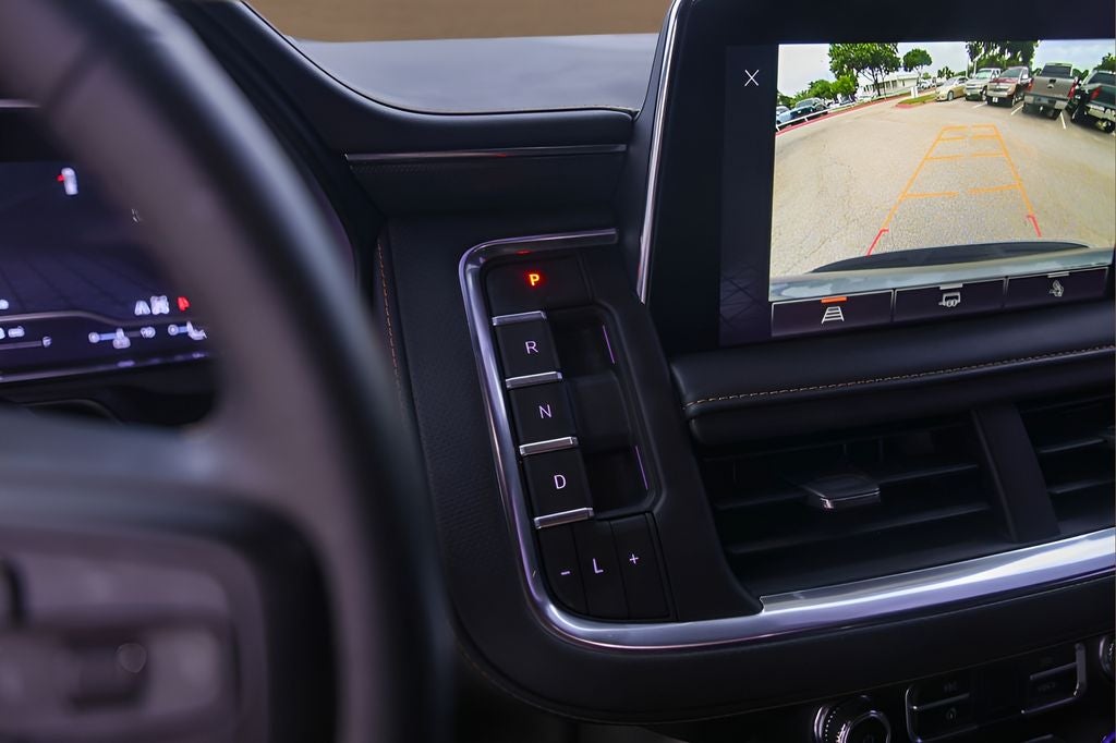 2023 GMC Yukon XL AT4