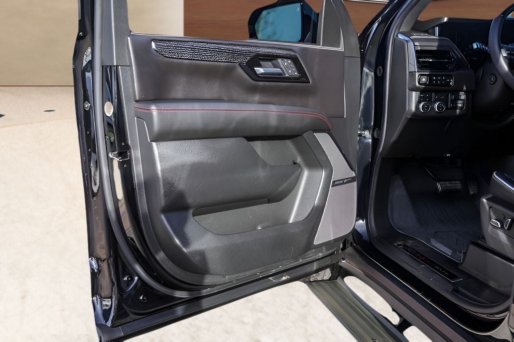 2025 GMC Yukon AT4 Ultimate