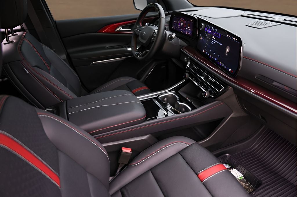2025 Chevrolet Traverse RS