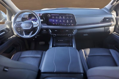 2025 Chevrolet Suburban Z71