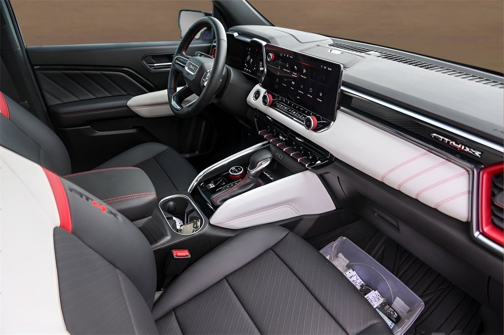 2024 GMC Canyon AT4X