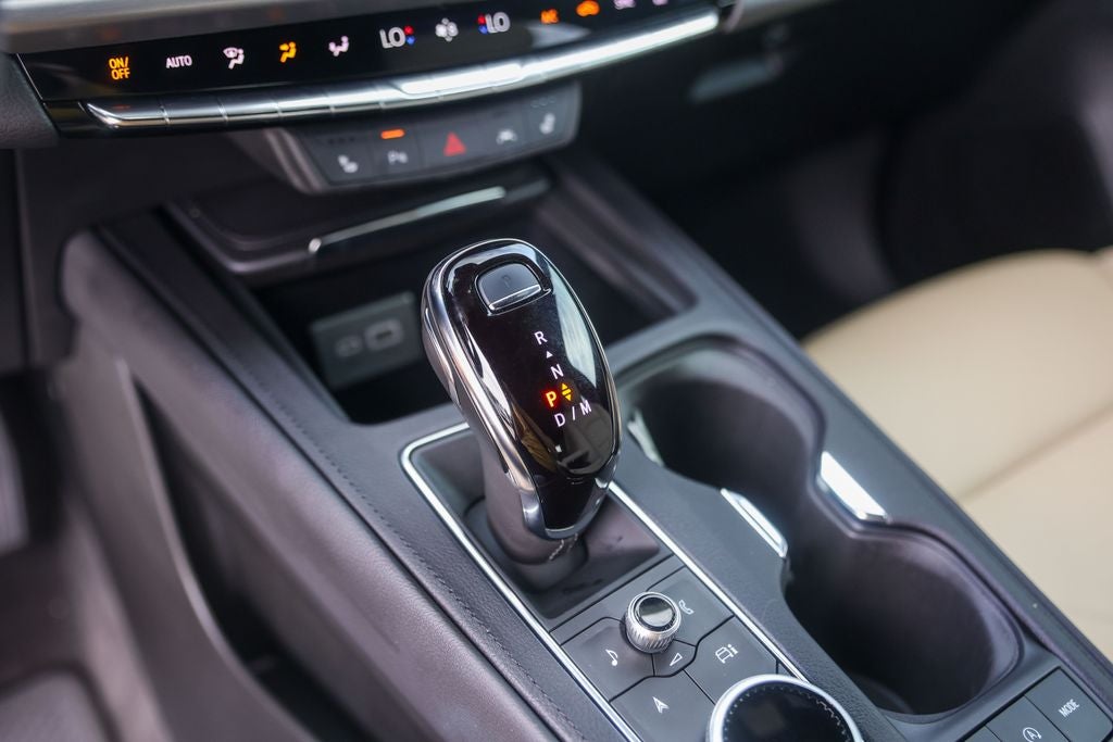 2024 Cadillac XT4 Luxury