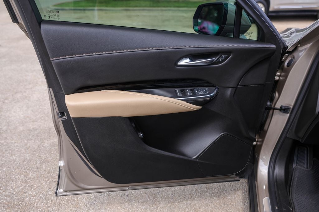 2024 Cadillac XT4 Luxury