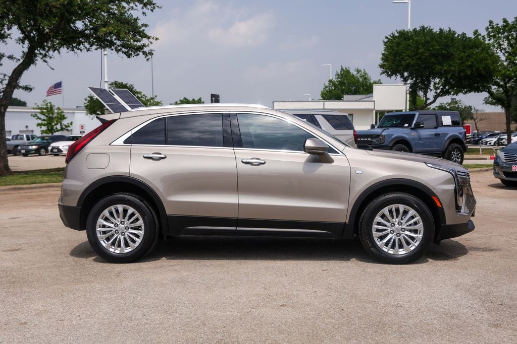 2024 Cadillac XT4 Luxury