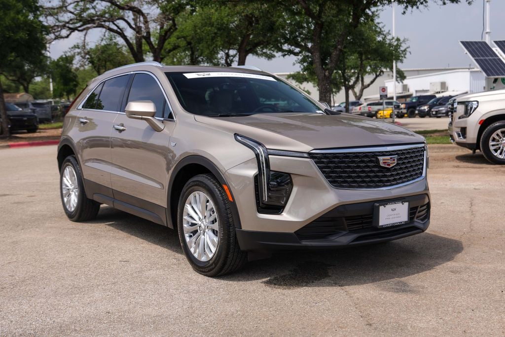 2024 Cadillac XT4 Luxury