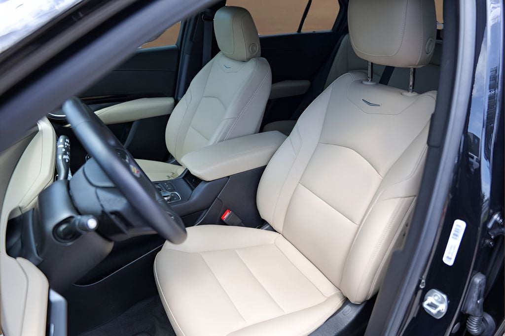 2024 Cadillac XT4 Luxury