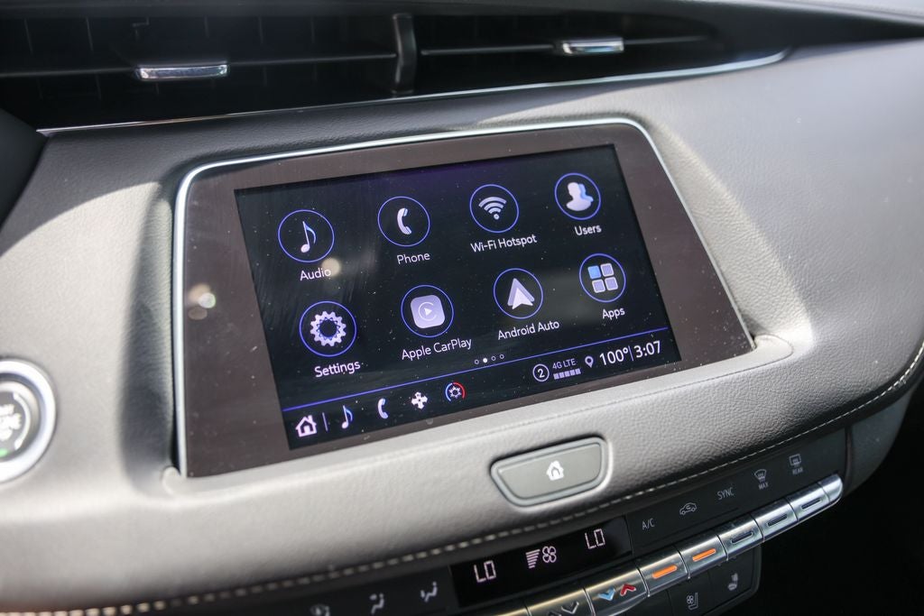 2023 Cadillac XT4 Premium Luxury
