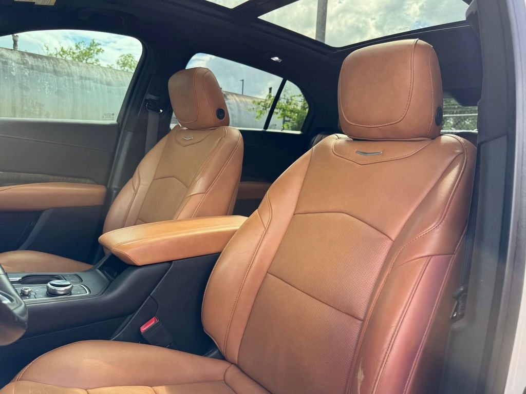 2019 Cadillac XT4 Premium Luxury