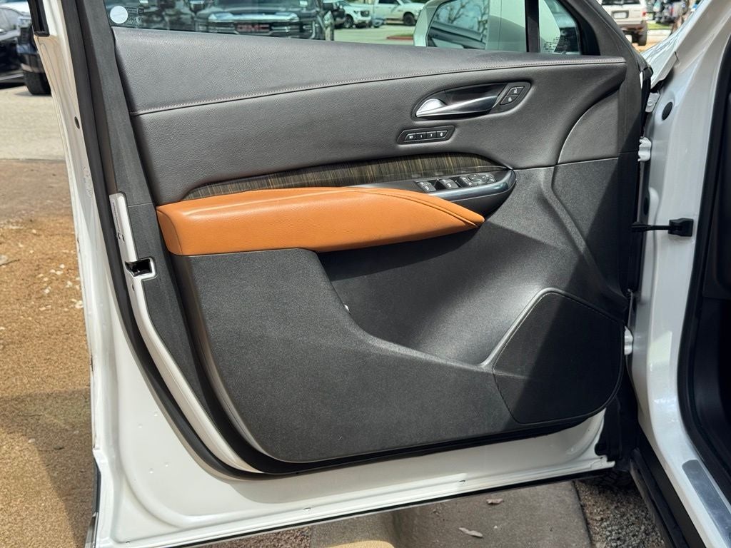 2019 Cadillac XT4 Premium Luxury