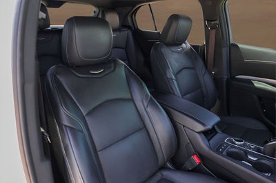 2022 Cadillac XT4 Premium Luxury