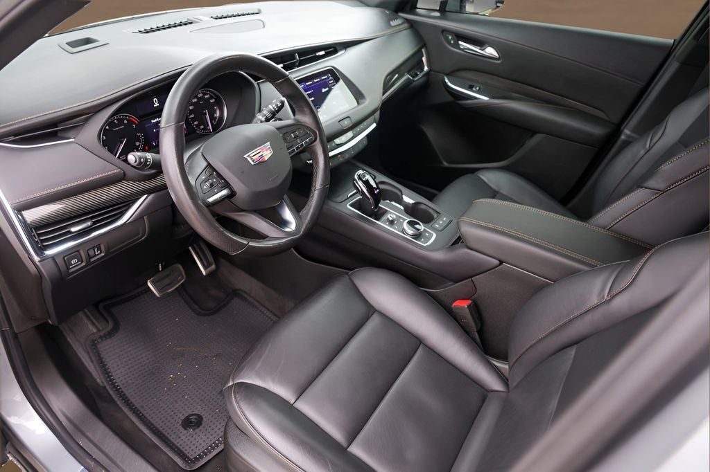 2023 Cadillac XT4 Sport