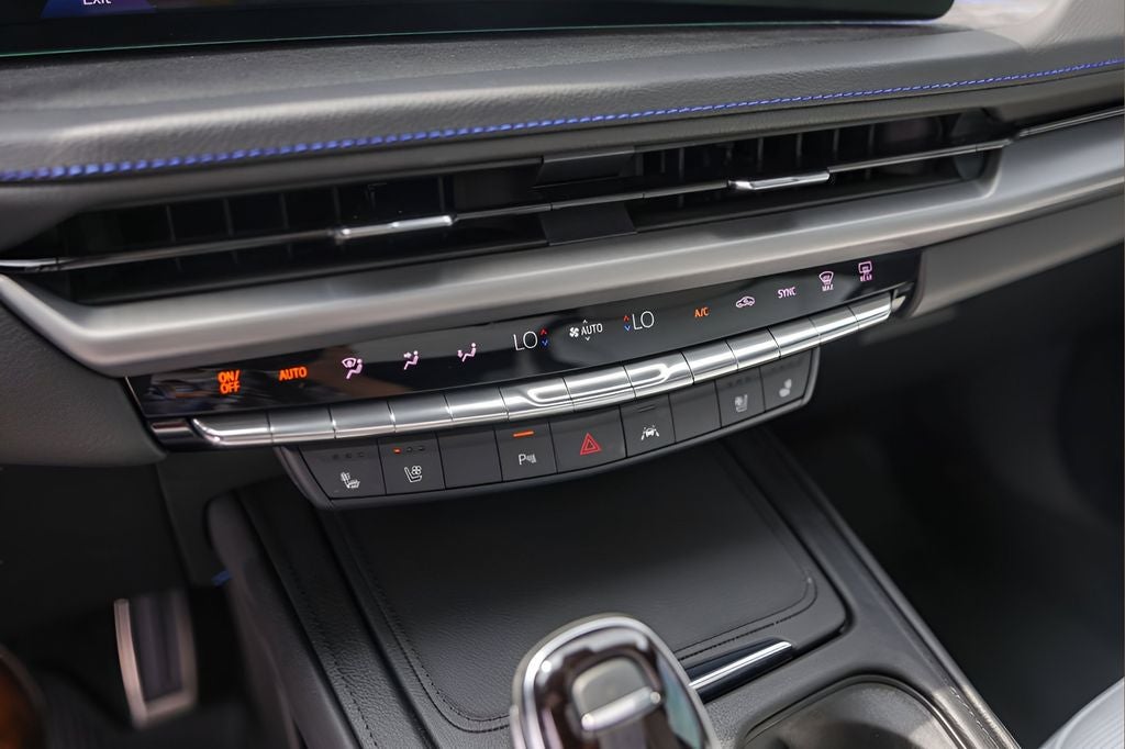 2025 Cadillac XT4 Sport