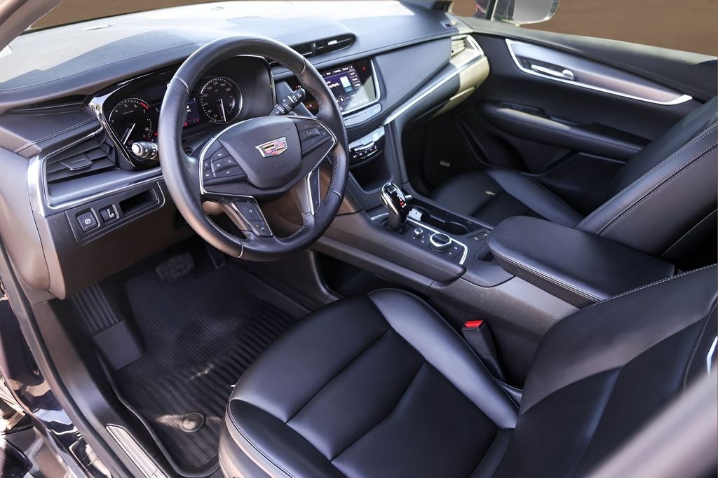 2022 Cadillac XT5 Luxury