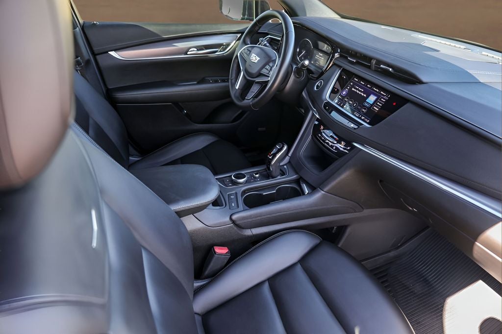 2022 Cadillac XT5 Luxury