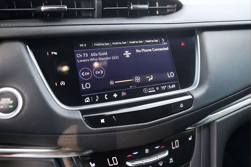 2025 Cadillac XT5 Luxury