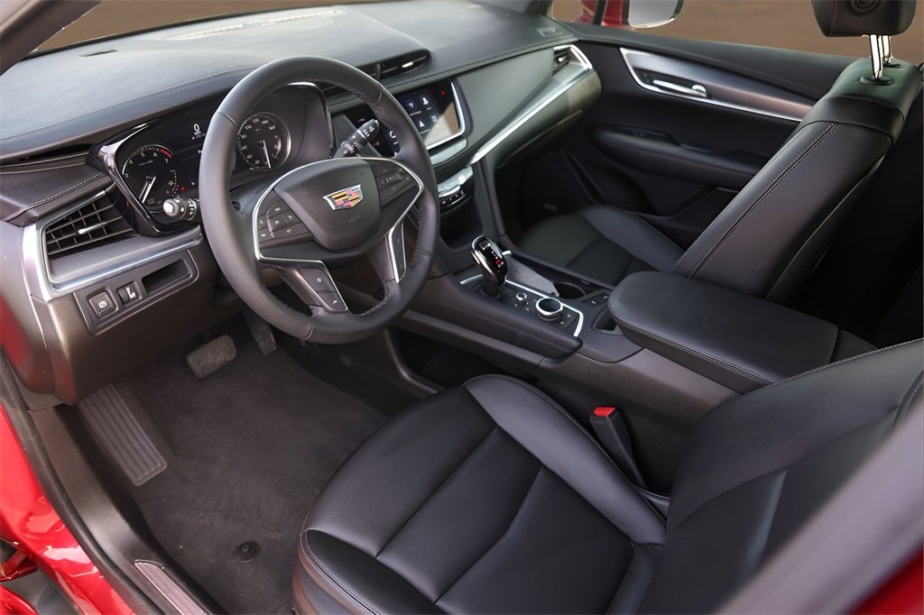2024 Cadillac XT5 Luxury