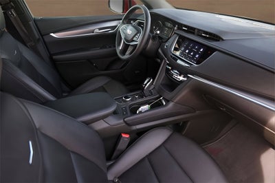 2024 Cadillac XT5 Luxury