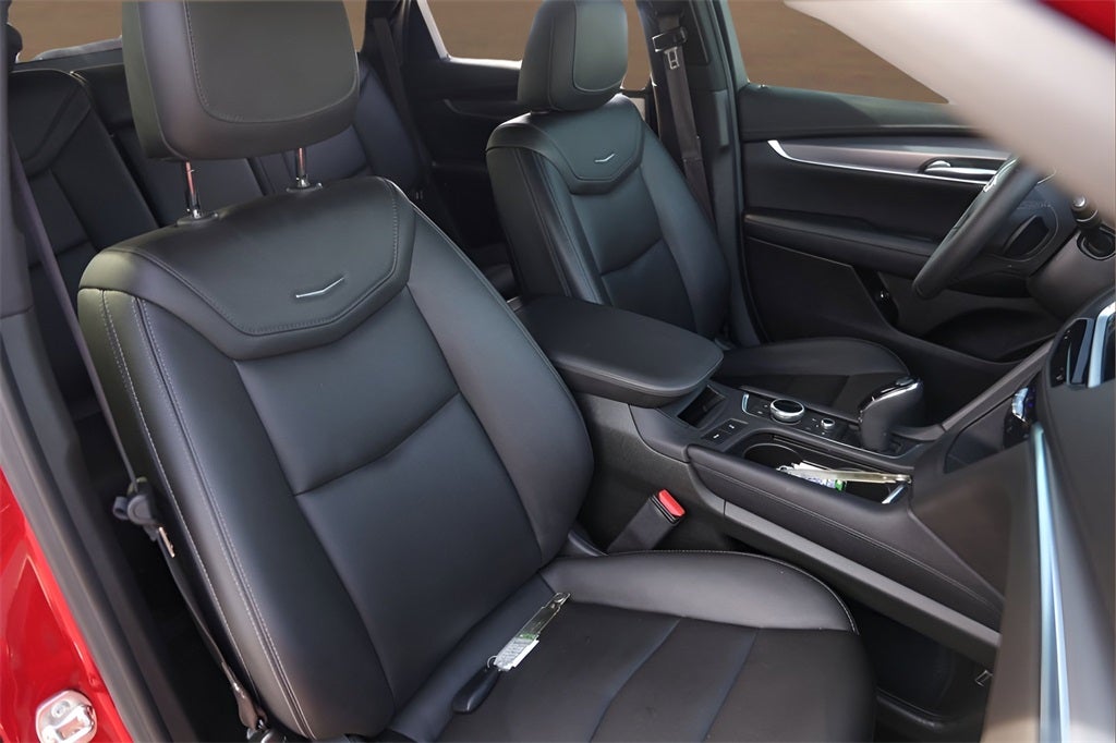 2024 Cadillac XT5 Luxury