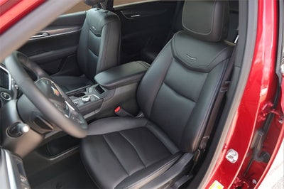 2024 Cadillac XT5 Luxury